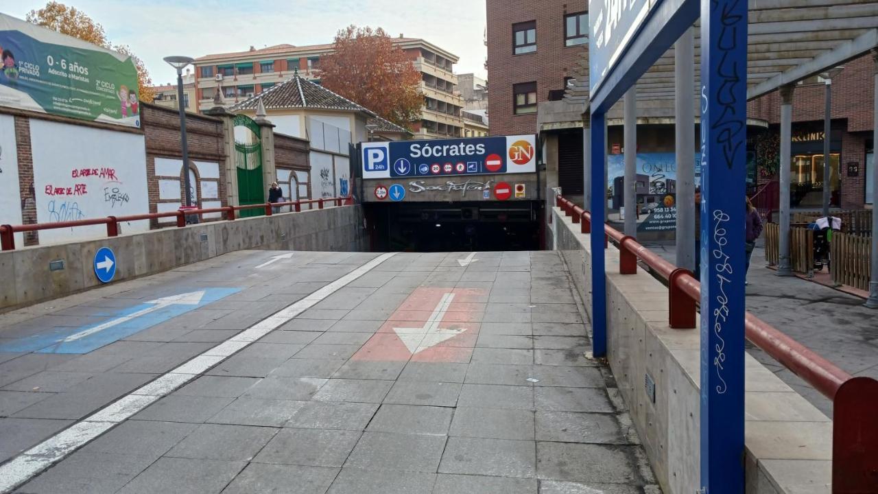 Fantastico Apartamento Trajano Parking Gratuito Granada Dış mekan fotoğraf
